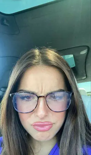 American Influencer Addison Rae PFP With Eyeglasses