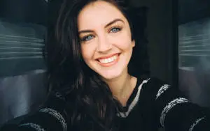 Beautiful Girls Selfie Smiling 
