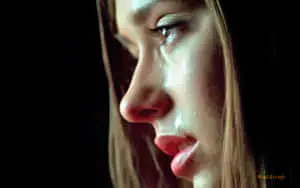  Side View Of Girl Crying Pictures