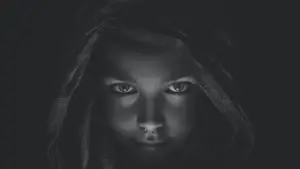 Dark Girl Septum Piercing