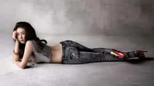 Girl In Jeans Han Hye Jin Pictures
