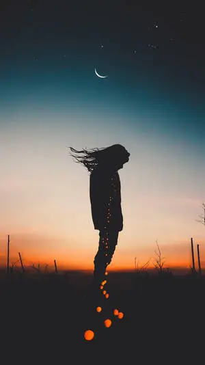 Silhouette Of A Girl Aesthetic