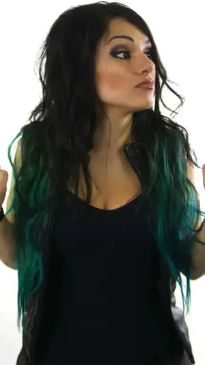 Snow Tha Product Black Top Green Hair