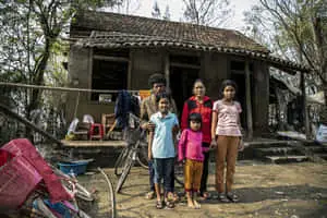 Village Girl Family Pictures
